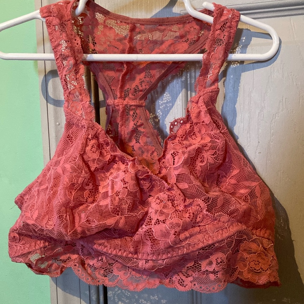 Lace nursing bra